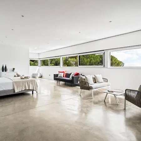 Villa Design Sea Views And Lap Pool *