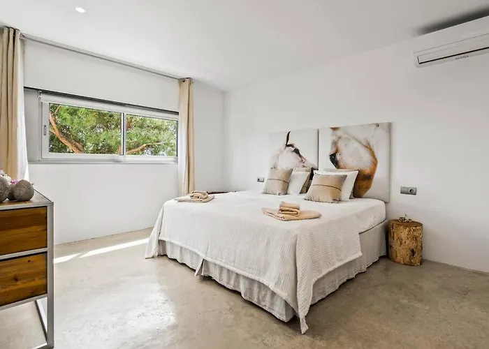 Design Sea Views And Lap Pool וילה *